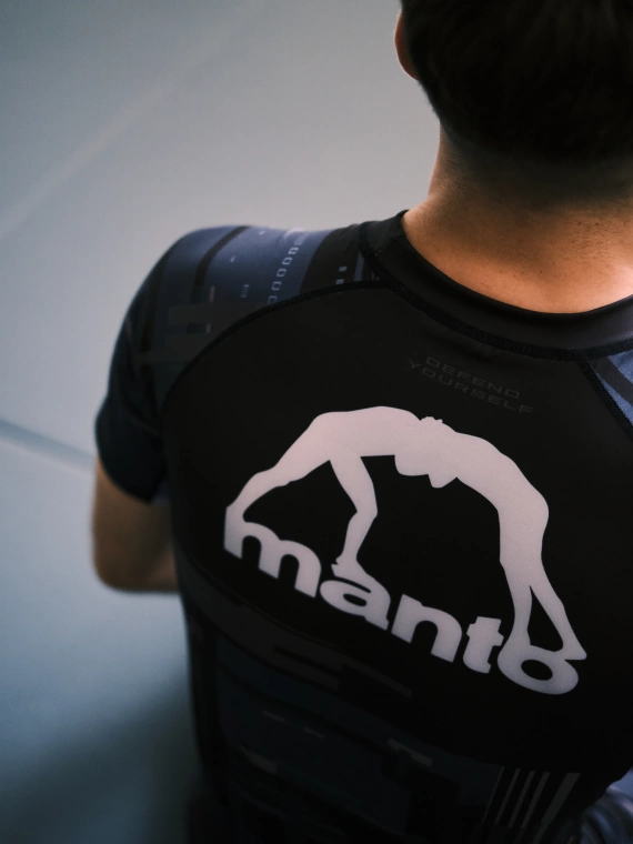 MANTO rashguard ENDURE