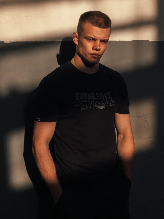 MANTO t-shirt RESOLVE czarny