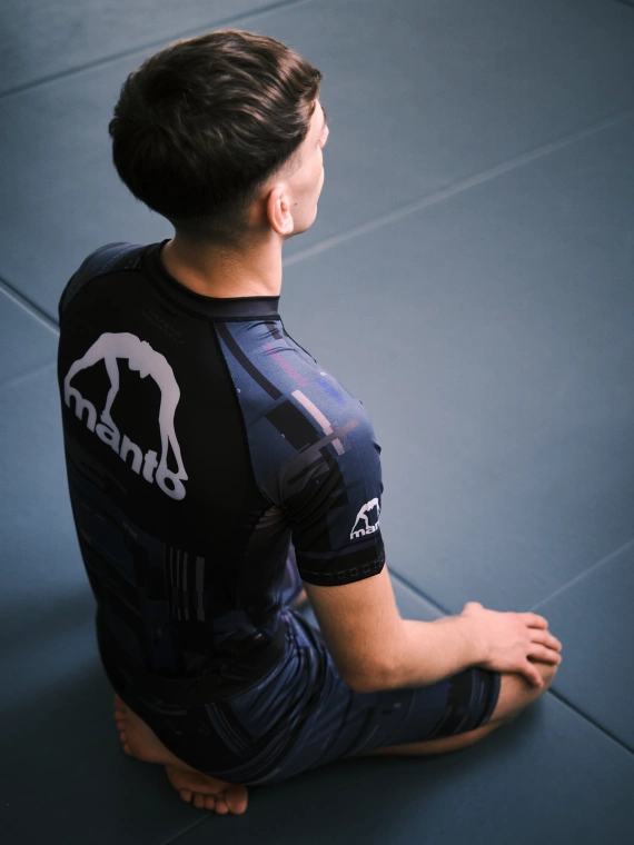 MANTO rashguard ENDURE