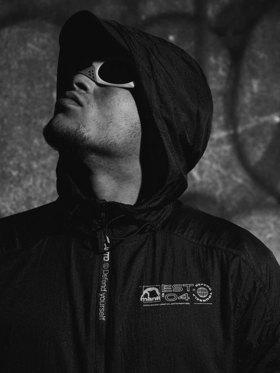 MANTO kurtka CLAIM czarna